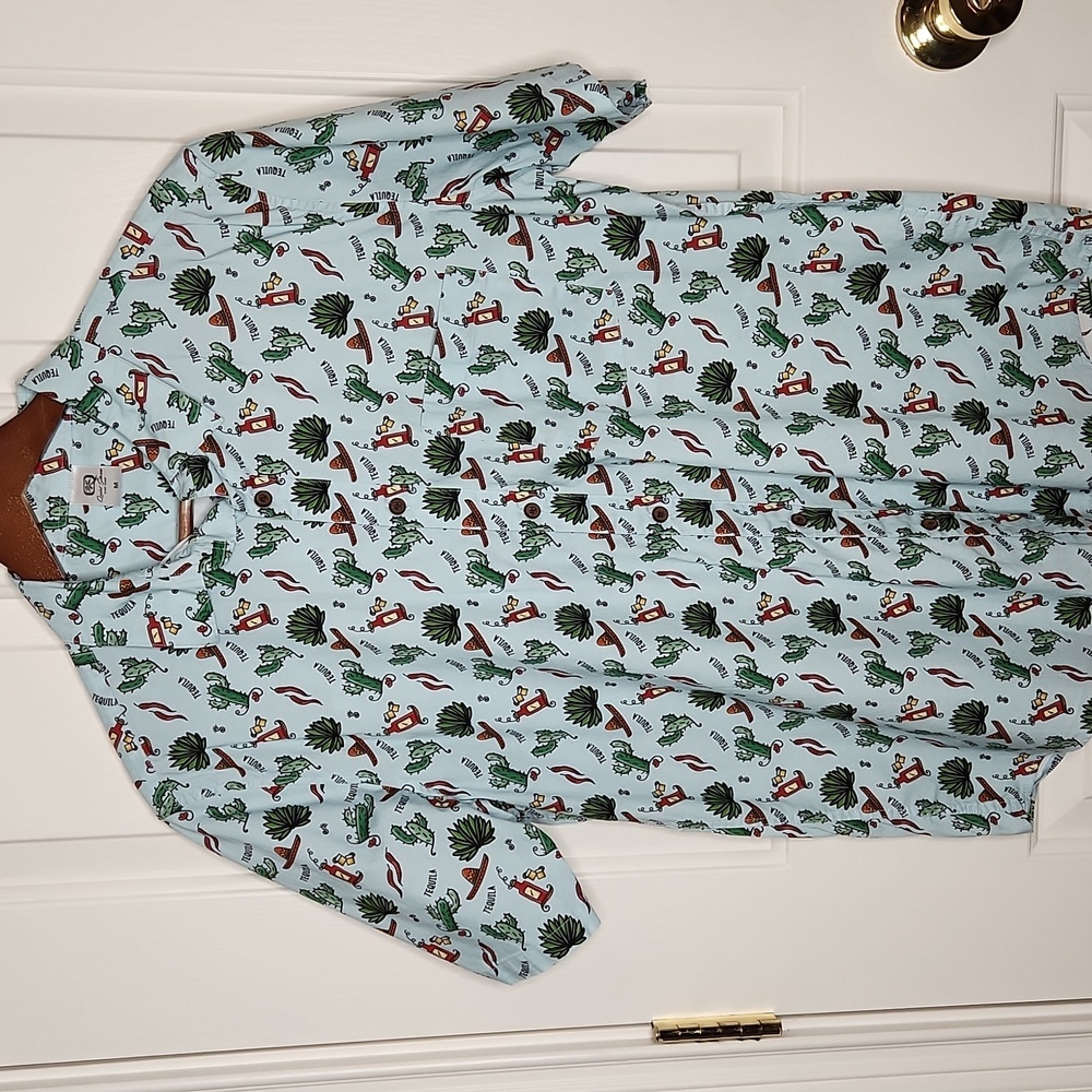 Quiet Storm Surf Shop Light Blue Tequila Cactus Shirt Size M